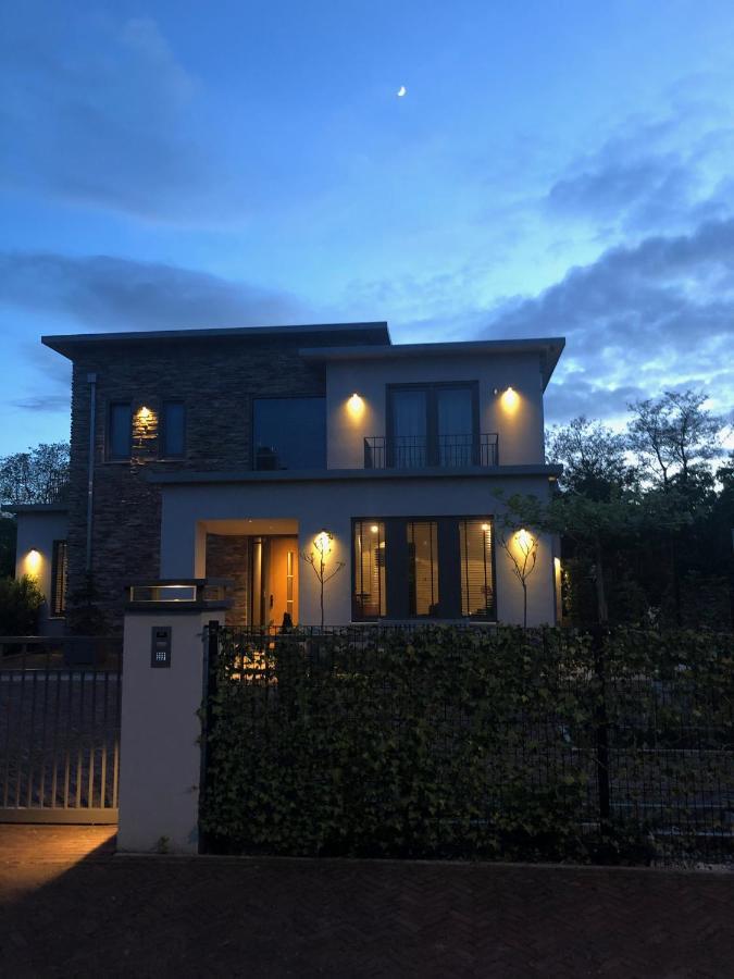 Luxe B&B "In De Schulp", Ontspan En Geniet Van Comfort En Stijl Amstelveen Bagian luar foto