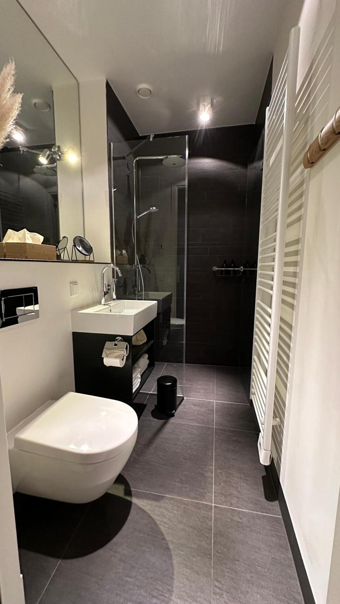 Luxe B&B "In De Schulp", Ontspan En Geniet Van Comfort En Stijl Amstelveen Bagian luar foto
